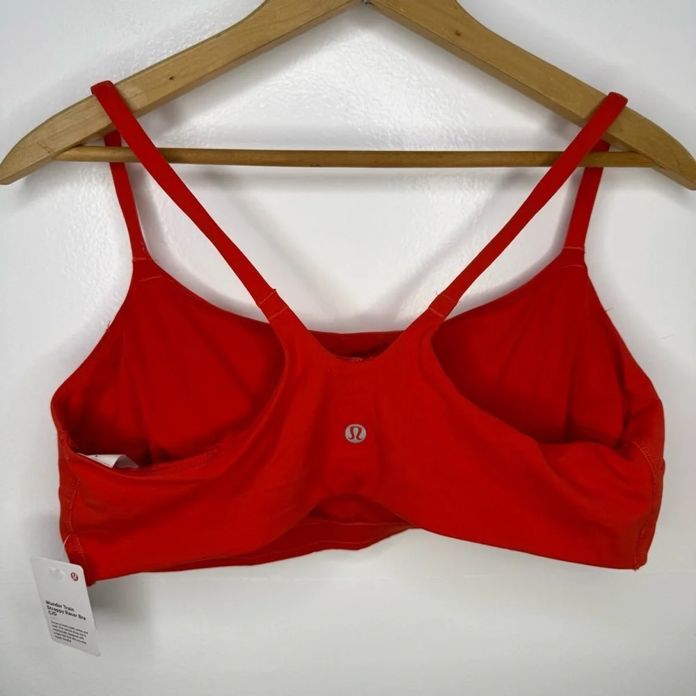LULULEMON NWT Wunder Train Strappy Racer Hot Heat Bra C/D